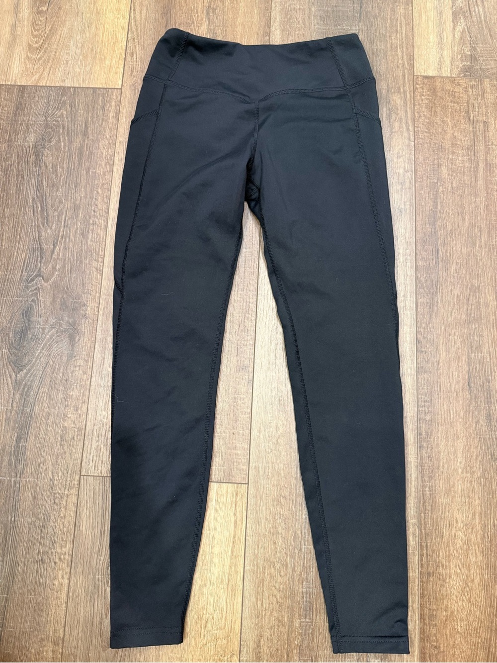 Baleaf Women's Fleece Lined Leggings Black pockets